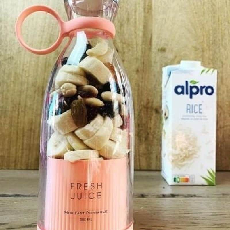 Portable blender bottle