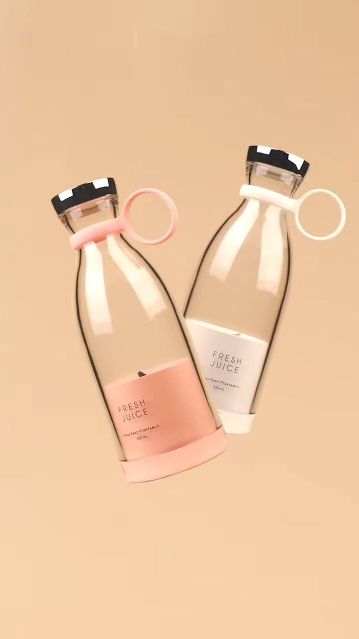 Portable blender bottle